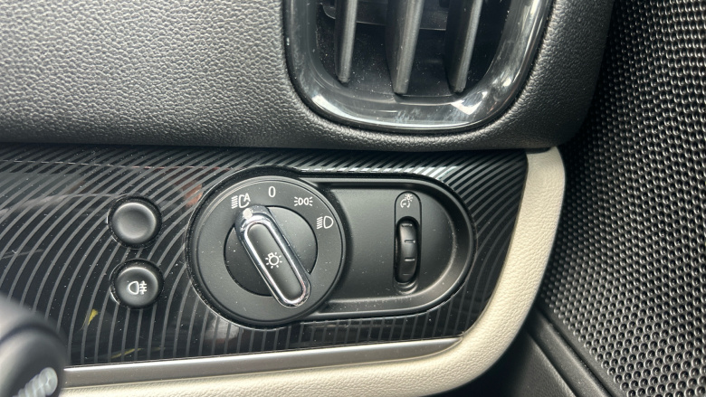 MINI Countryman 2.0 John Cooper Works Premium Plus ALL4 5dr Auto Petrol Hatchback